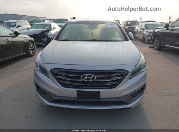 5NPE34AB8HH446643 2017 HYUNDAI SONATA Silver Widok zestawu wskaźników
