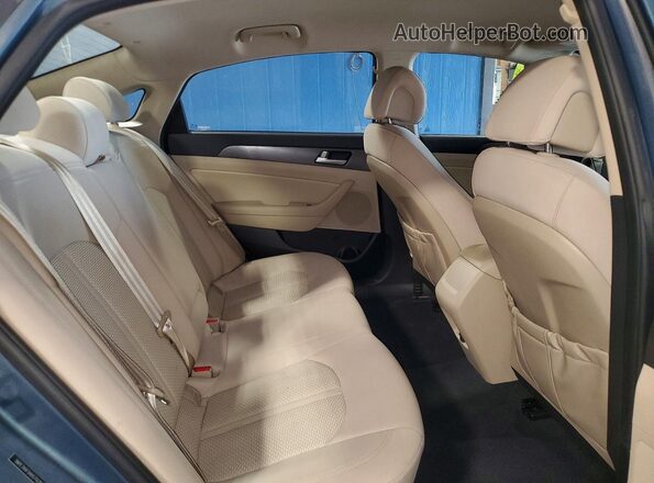 5NPE34AF0HH571039 2017 HYUNDAI SONATA Blue 