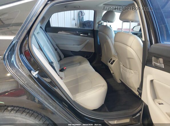 5NPE34AF0JH597596 2018 HYUNDAI SONATA Black VIN sticker view