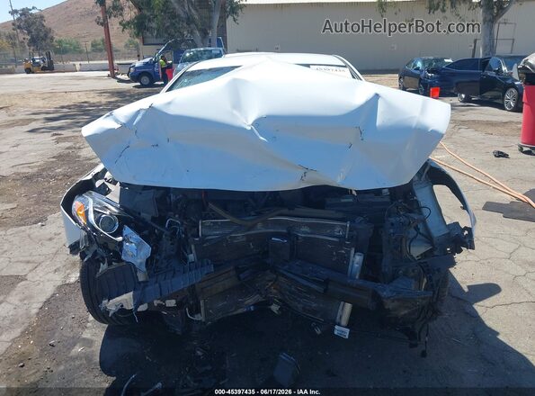 5NPE34AF0JH597923 2018 HYUNDAI SONATA White Вид панелі приладів