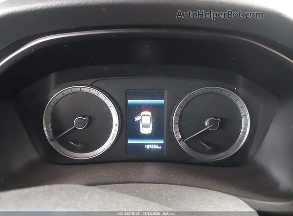 5NPE34AF0JH695804 2018 HYUNDAI SONATA White Հետևի նստատեղերի տեսք