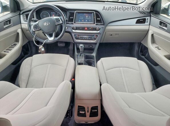 5NPE34AF0KH775024 2019 HYUNDAI SONATA White წინა პანელის ხედი