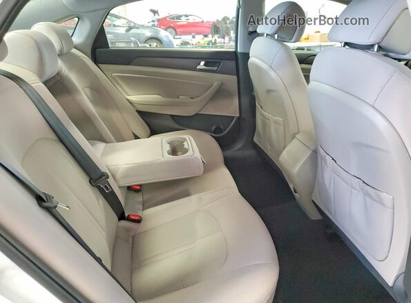 5NPE34AF1GH342478 2016 HYUNDAI SONATA Белый Вид задних сидений