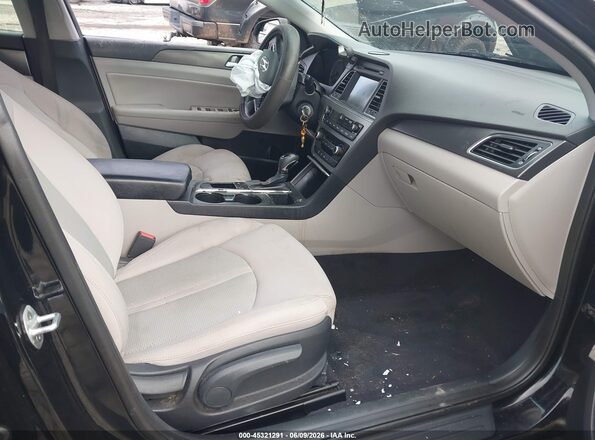 5NPE34AF1GH352203 2016 HYUNDAI SONATA Черный Вид салона спереди