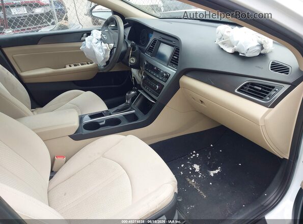 5NPE34AF1HH554864 2017 HYUNDAI SONATA White Vista interior delantera