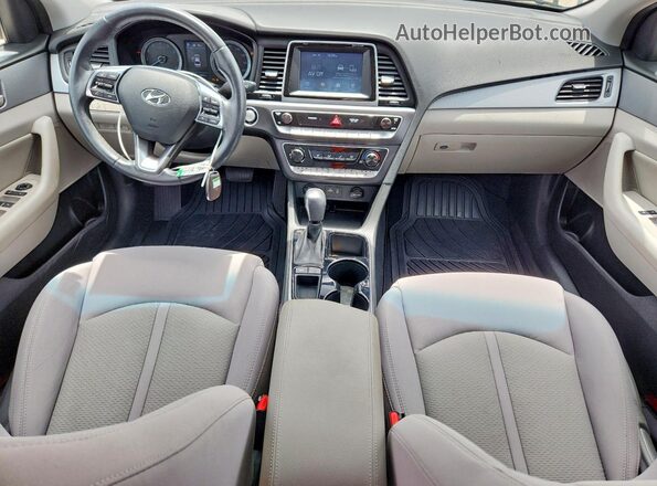 5NPE34AF1JH646496 2018 HYUNDAI SONATA Silver 