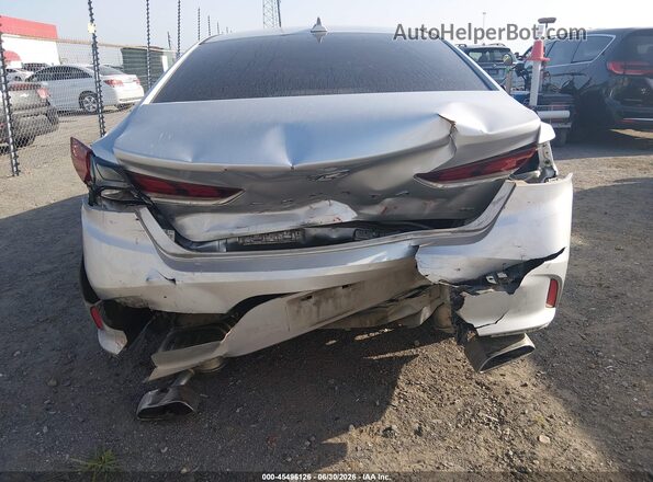 5NPE34AF1KH741769 2019 HYUNDAI SONATA Серебряный Вид спереди