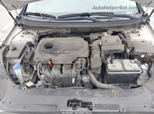 5NPE34AF2JH620795 2018 HYUNDAI SONATA Silver Հետևի տեսք