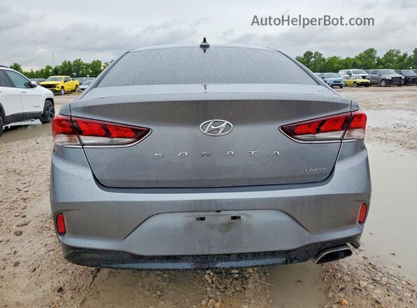 5NPE34AF2JH627598 2018 HYUNDAI SONATA Gray Rear view