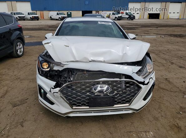 5NPE34AF2KH739366 2019 HYUNDAI SONATA White Front view