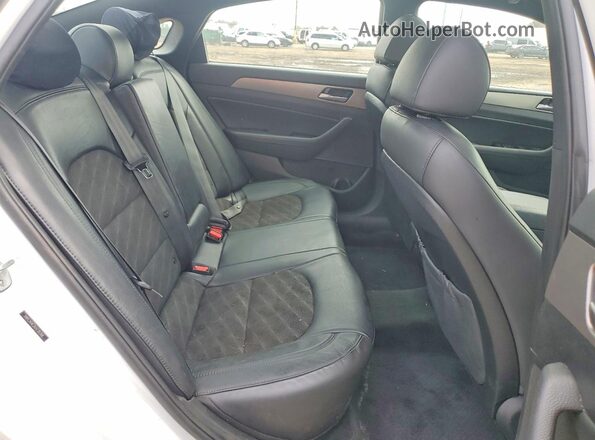 5NPE34AF2KH739366 2019 HYUNDAI SONATA White Rear seats view
