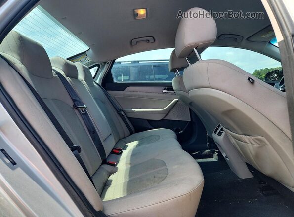 5NPE34AF2KH748293 2019 HYUNDAI SONATA Silver Вид задніх сидінь