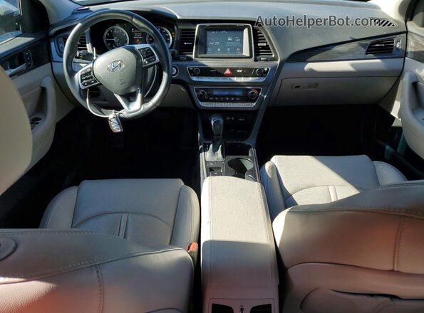 5NPE34AF2KH772092 2019 HYUNDAI SONATA Silver წინა პანელის ხედი