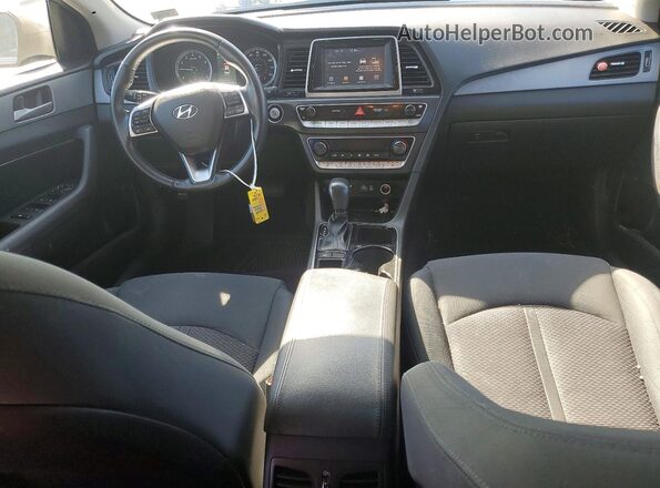 5NPE34AF2KH784324 2019 HYUNDAI SONATA Gray Dashboard view
