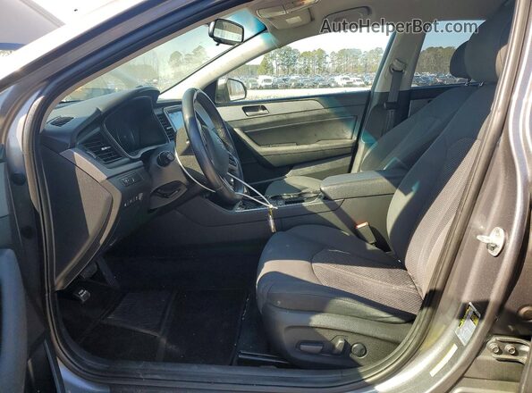 5NPE34AF2KH784324 2019 HYUNDAI SONATA Gray Front interior view