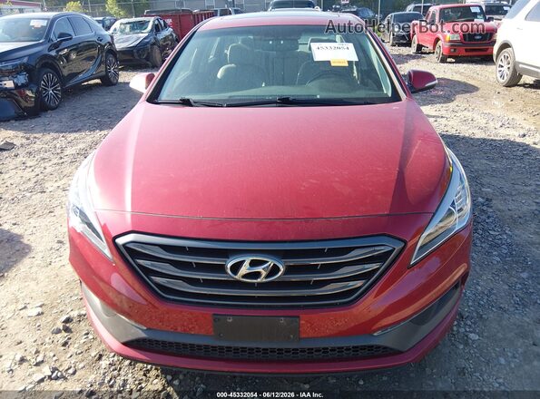 5NPE34AF3HH579233 2017 HYUNDAI SONATA Red Widok z przodu