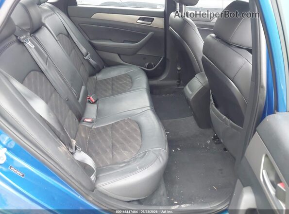 5NPE34AF3JH627707 2018 HYUNDAI SONATA Blue Widok naklejki z numerem VIN