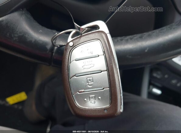 5NPE34AF3KH771310 2019 HYUNDAI SONATA Синий Вид панели приборов