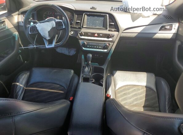 5NPE34AF3KH815807 2019 HYUNDAI SONATA Red 