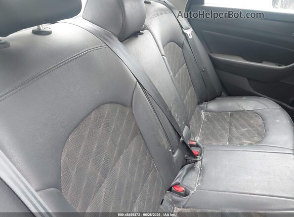 5NPE34AF4HH466858 2017 HYUNDAI SONATA Black VIN կոդի պիտակի տեսք
