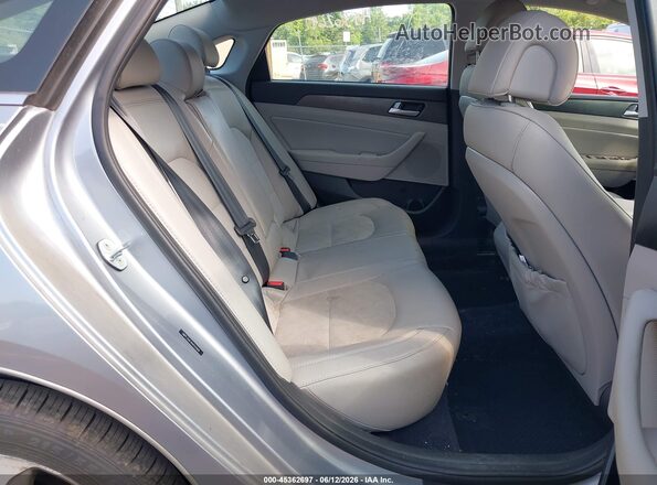 5NPE34AF4HH510406 2017 HYUNDAI SONATA Silver VIN sticker view