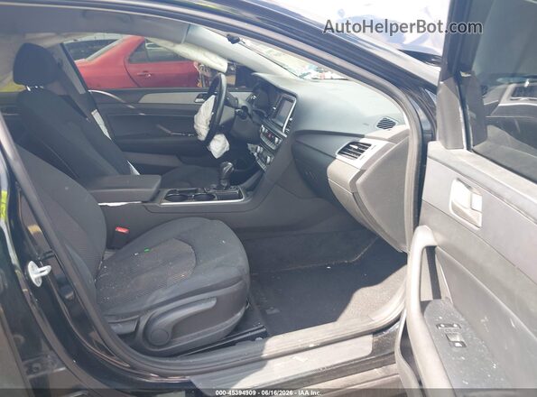 5NPE34AF4KH788102 2019 HYUNDAI SONATA Черный Вид салона спереди