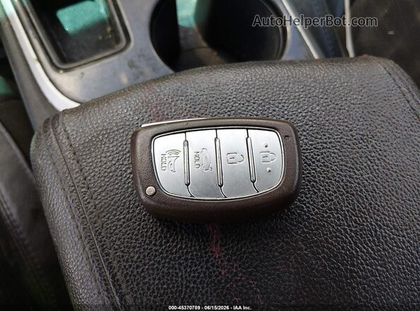 5NPE34AF4KH818618 2019 HYUNDAI SONATA Серый Вид панели приборов