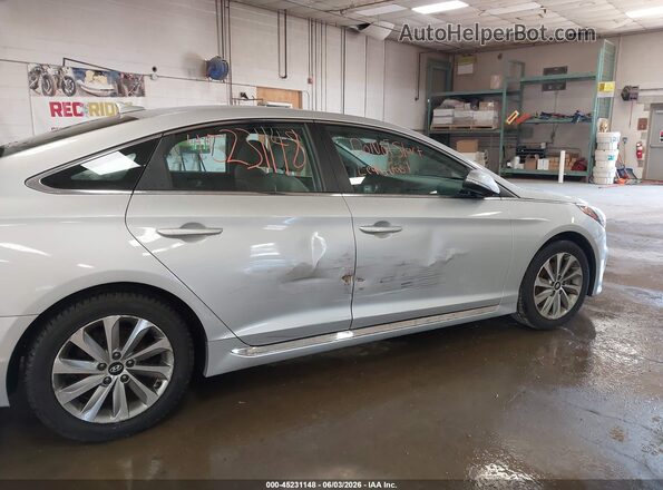 5NPE34AF5GH288179 2016 HYUNDAI SONATA Серебряный Вид спереди