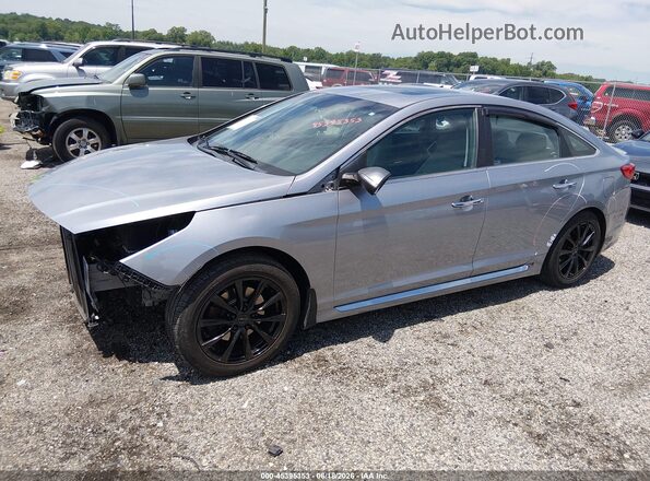 5NPE34AF5HH566581 2017 HYUNDAI SONATA Silver Առջևի ձախ երեք քառորդ տեսարան