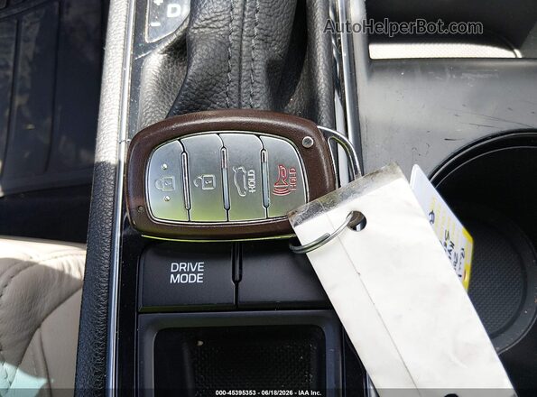 5NPE34AF5HH566581 2017 HYUNDAI SONATA Silver Առջևի վահանակի տեսք