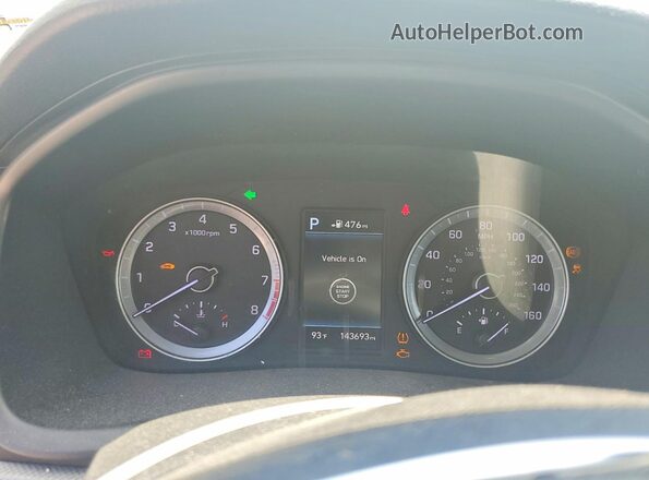 5NPE34AF5JH622654 2018 HYUNDAI SONATA White Սարքավորումների վահանակի տեսք