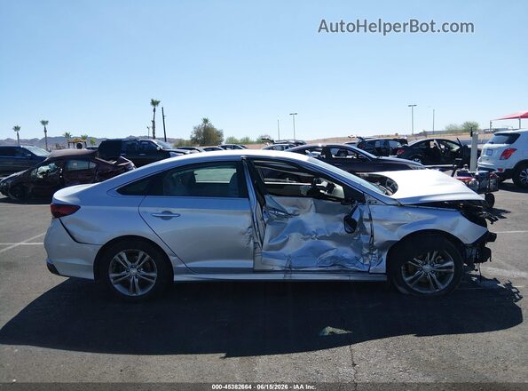 5NPE34AF5KH744352 2019 HYUNDAI SONATA Gray 360 interior view