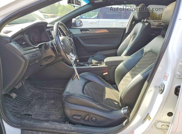 5NPE34AF6KH748135 2019 HYUNDAI SONATA White Vista interior delantera
