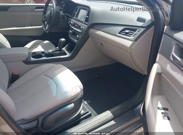5NPE34AF6KH755330 2019 HYUNDAI SONATA Gray Вид салону спереду