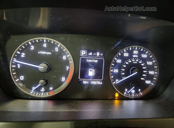5NPE34AF7HH488532 2017 HYUNDAI SONATA Black ხელსაწყოთა პანელის ხედი