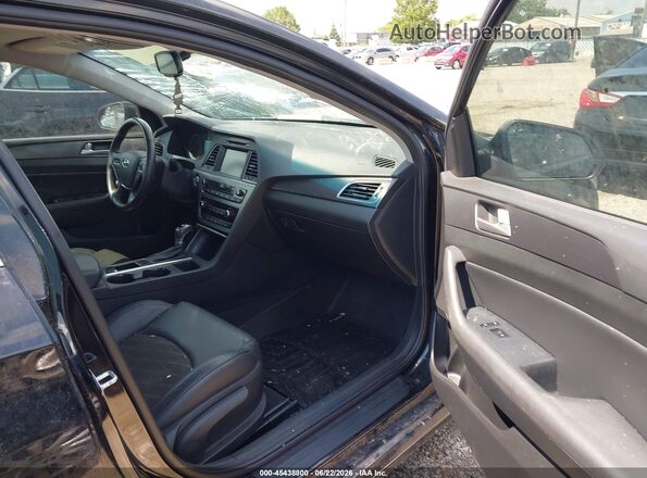 5NPE34AF7HH499062 2017 HYUNDAI SONATA Black Widok wnętrza z przodu