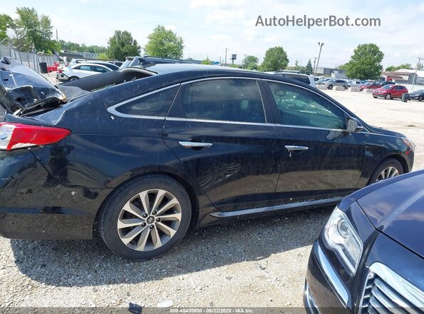 5NPE34AF7HH499062 2017 HYUNDAI SONATA Black Widok wnętrza z tyłu