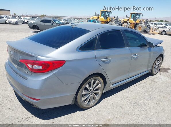 5NPE34AF7HH513042 2017 HYUNDAI SONATA Silver უკანა მარჯვენა