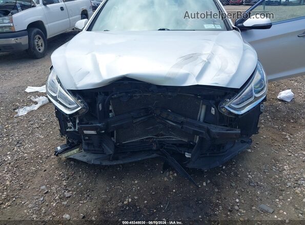 5NPE34AF7JH628620 2018 HYUNDAI SONATA Silver წინა ხედი