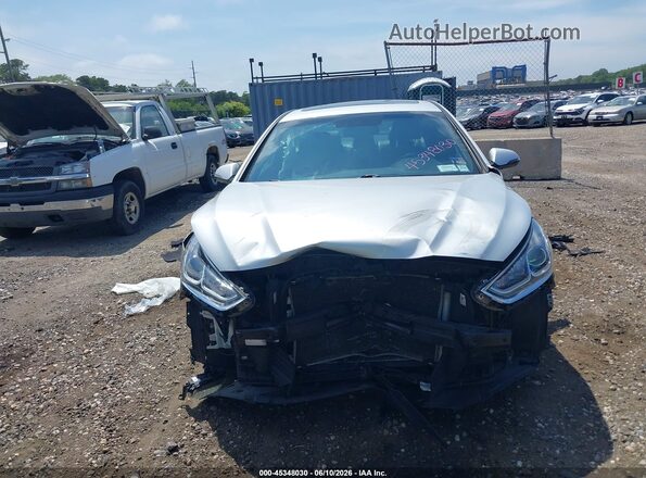 5NPE34AF7JH628620 2018 HYUNDAI SONATA Silver ხელსაწყოთა პანელის ხედი