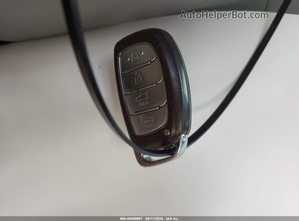 5NPE34AF7JH634515 2018 HYUNDAI SONATA Red Dashboard view