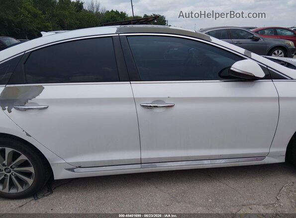 5NPE34AF8GH413644 2016 HYUNDAI SONATA White უკანა სალონის ხედი