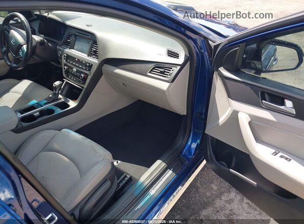 5NPE34AF8HH520159 2017 HYUNDAI SONATA Blue Սալոնի դիմացի տեսք