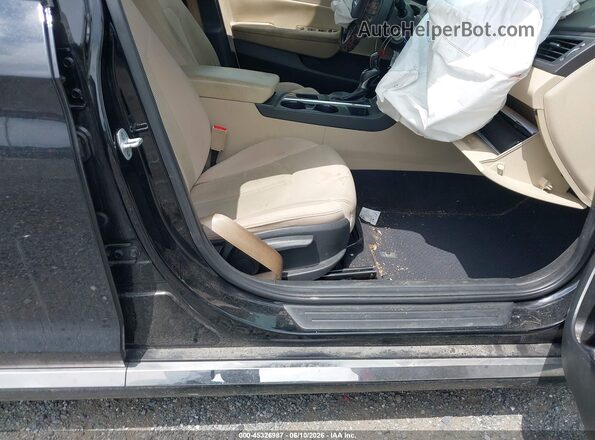 5NPE34AF8HH553615 2017 HYUNDAI SONATA Black Widok wnętrza z przodu