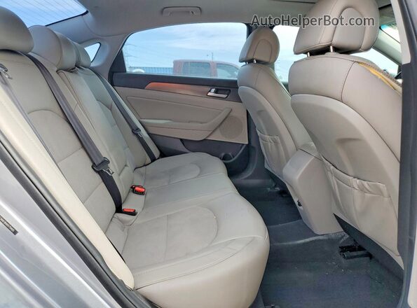 5NPE34AF8HH575405 2017 HYUNDAI SONATA Silver 
