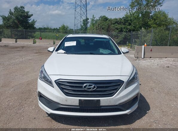 5NPE34AF9HH471019 2017 HYUNDAI SONATA White ხელსაწყოთა პანელის ხედი