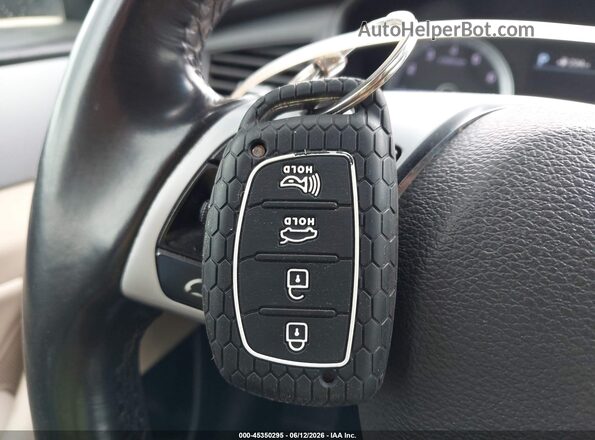 5NPE34AF9JH656225 2018 HYUNDAI SONATA Черный Вид панели приборов