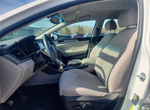 5NPE34AF9KH733175 2019 HYUNDAI SONATA White 
