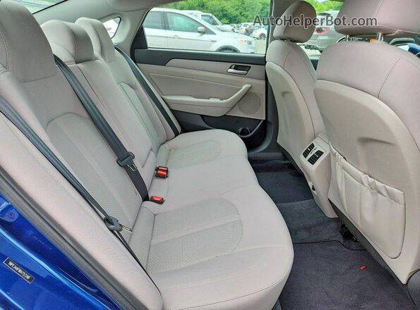 5NPE34AF9KH757248 2019 HYUNDAI SONATA Blue Rear seats view