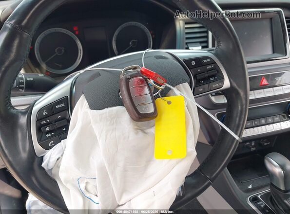 5NPE34AF9KH804570 2019 HYUNDAI SONATA Silver Առջևի վահանակի տեսք